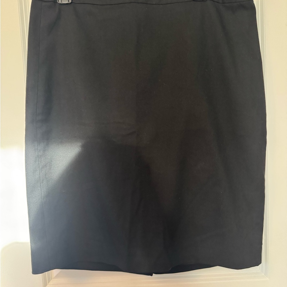 Banana Republic Classic Black Pencil Skirt